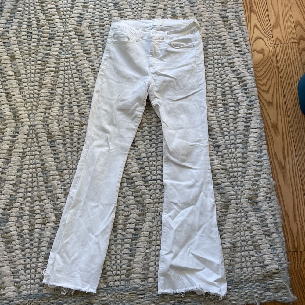 White mother jeans